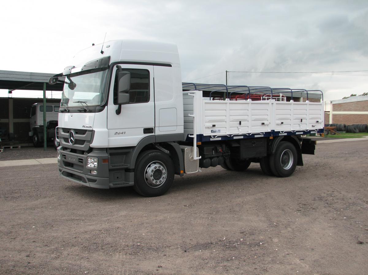 El Tero :: Productos :: Carrocería Baranda Volcable